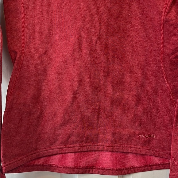Patagonia Red Base Layer Capilene Quarter Zip Lightweight Sweatshirt - Size S - Picture 4 of 12